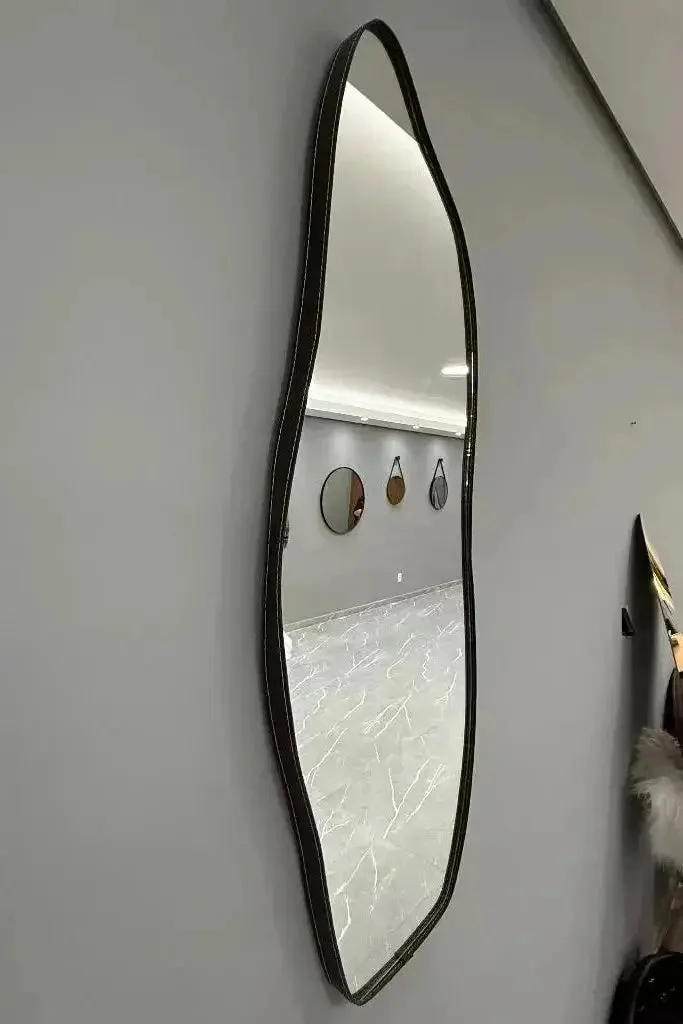 Espelho Orgânico 100×35 com Moldura em Couro