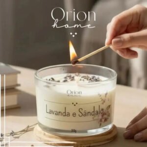 Vela Aromática Artesanal Premium com Tampa de Madeira